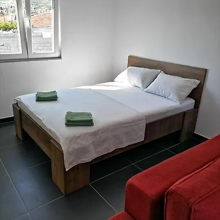 Sky 2 * 特雷比涅